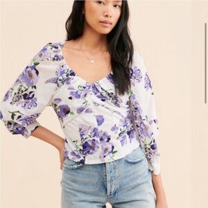 ANTHROPOLOGIE Floral V Neck ruched knit top size M